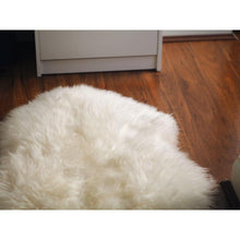 Load image into Gallery viewer, IVORY LARGE LONG WOOL SHEEPSKIN RUG - AUSTRALIAN MERINO SHEEPSKIN