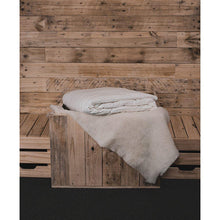 Load image into Gallery viewer, AUSSIE WOOL COMFORT QUILT - 250GSM
