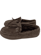 Load image into Gallery viewer, Outback Premium Sheepskin Moccasins Slippers