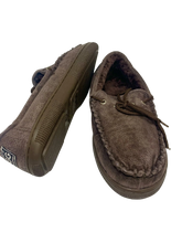 Load image into Gallery viewer, Outback Premium Sheepskin Moccasins Slippers