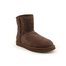 Load image into Gallery viewer, Classic Short Ugg Boots - Chocolate Brown - 100% Genuine Australian Sheepskin