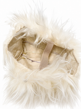Load image into Gallery viewer, Sheepskin Tissue Box Cover