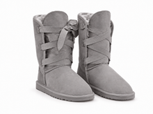 Load image into Gallery viewer, SHORT ROXY NOMAD UGG BOOTS - 100% AUSTRALIAN A GRADE DOUBLE FACE SHEEPSKIN