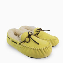 Load image into Gallery viewer, Moccasin Lacy