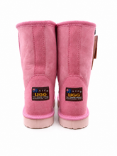 Load image into Gallery viewer, PINK CLASSIC UGG BOOTS - PREMIUM AUSTRALIAN MERINO SHEEPSKIN