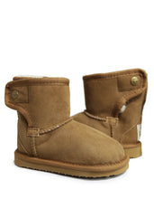 Load image into Gallery viewer, Sam Kids Uggs