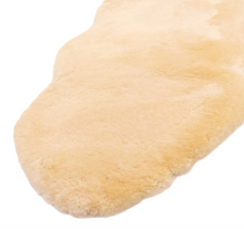 Load image into Gallery viewer, PREMIUM AUSTRALIAN MEDICAL HOME HEALTH DOUBLE SIZED 210CM SHEEPSKIN RUG