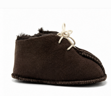 Load image into Gallery viewer, Australian Made Baby Premium Sheepskin Lace-Up Booties
