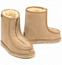 Load image into Gallery viewer, MURRAY DELUXE FRONT ZIPPER UGG BOOTS - HEALTHCARE RANGE