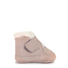 Load image into Gallery viewer, Baby Bub Sheepskin Booties