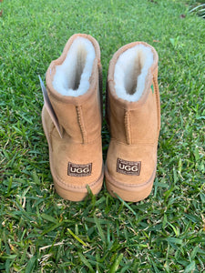 Classic Mini Ugg Boots - Camel