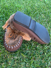 Load image into Gallery viewer, Kangaroo Moccasin Slippers