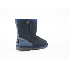Load image into Gallery viewer, MANDURAH - LIGHT INDOOR SOLE - CLASSIC UGG BOOTS FOR BIG KIDS