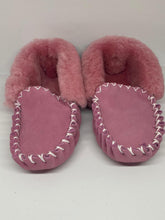 Load image into Gallery viewer, Soft sole Moccasins - Pink